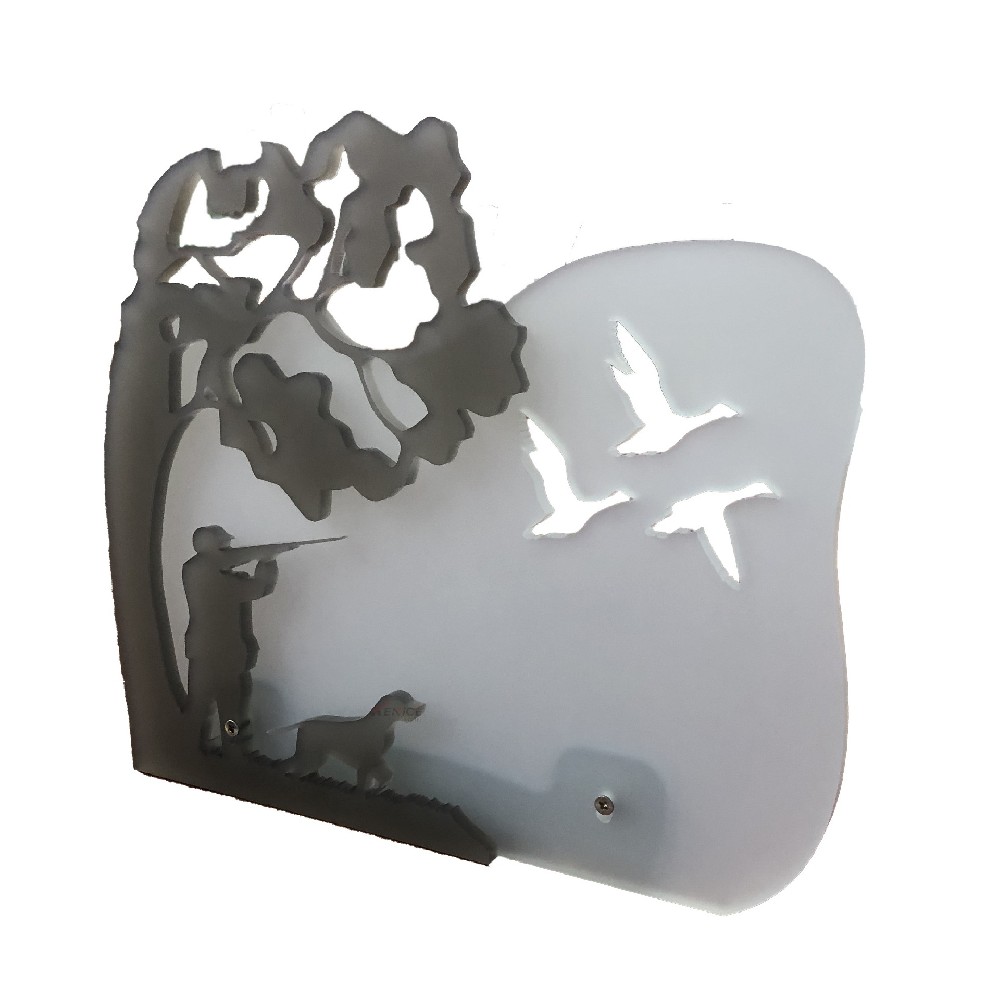 高品质可定制环保亚克力雕刻部件——适用于零售店、展会及英国店铺营销款