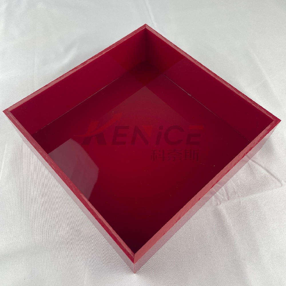 现代设计桌面方形红色五面亚克力展示盒适用于酒店
